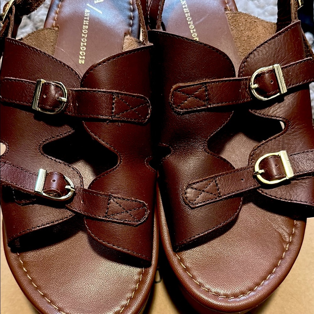 Brown Leather Sandals with Buckle Straps